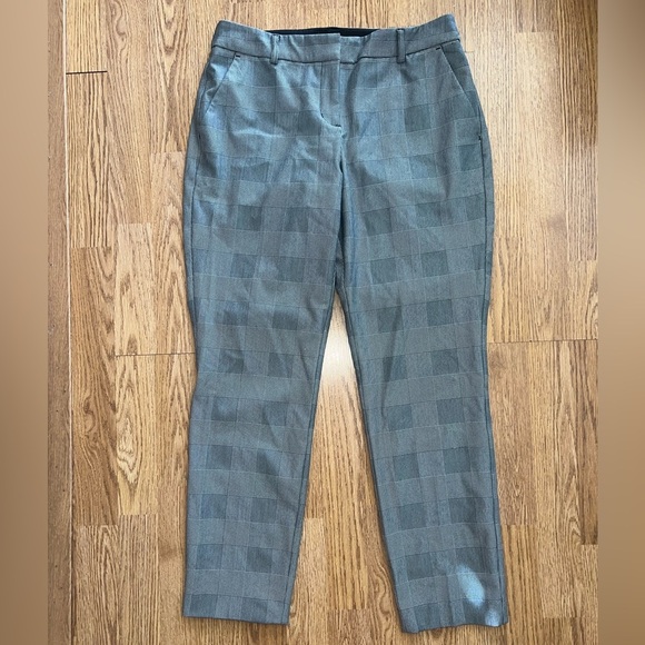 Express Pants - Picture 4 of 7